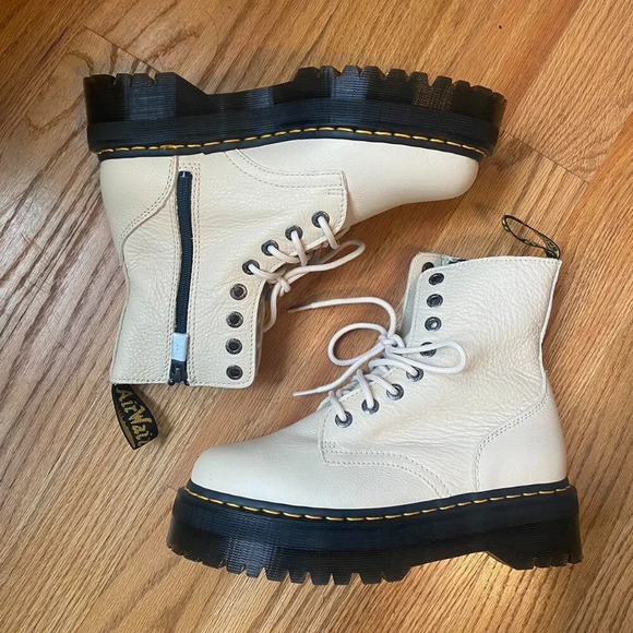 Dr. Martens Shoes - Jadon III Dr. Martens Leather Boots